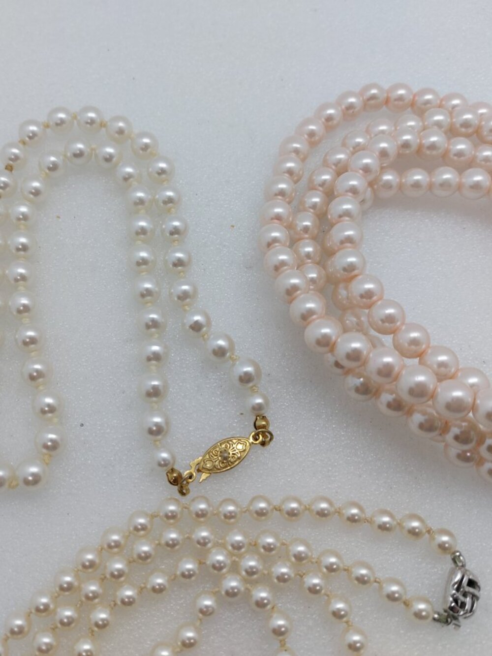 3 Bead Necklaces Faux Pearl White, Cream Color & Pinkish - Picture 2 of 13